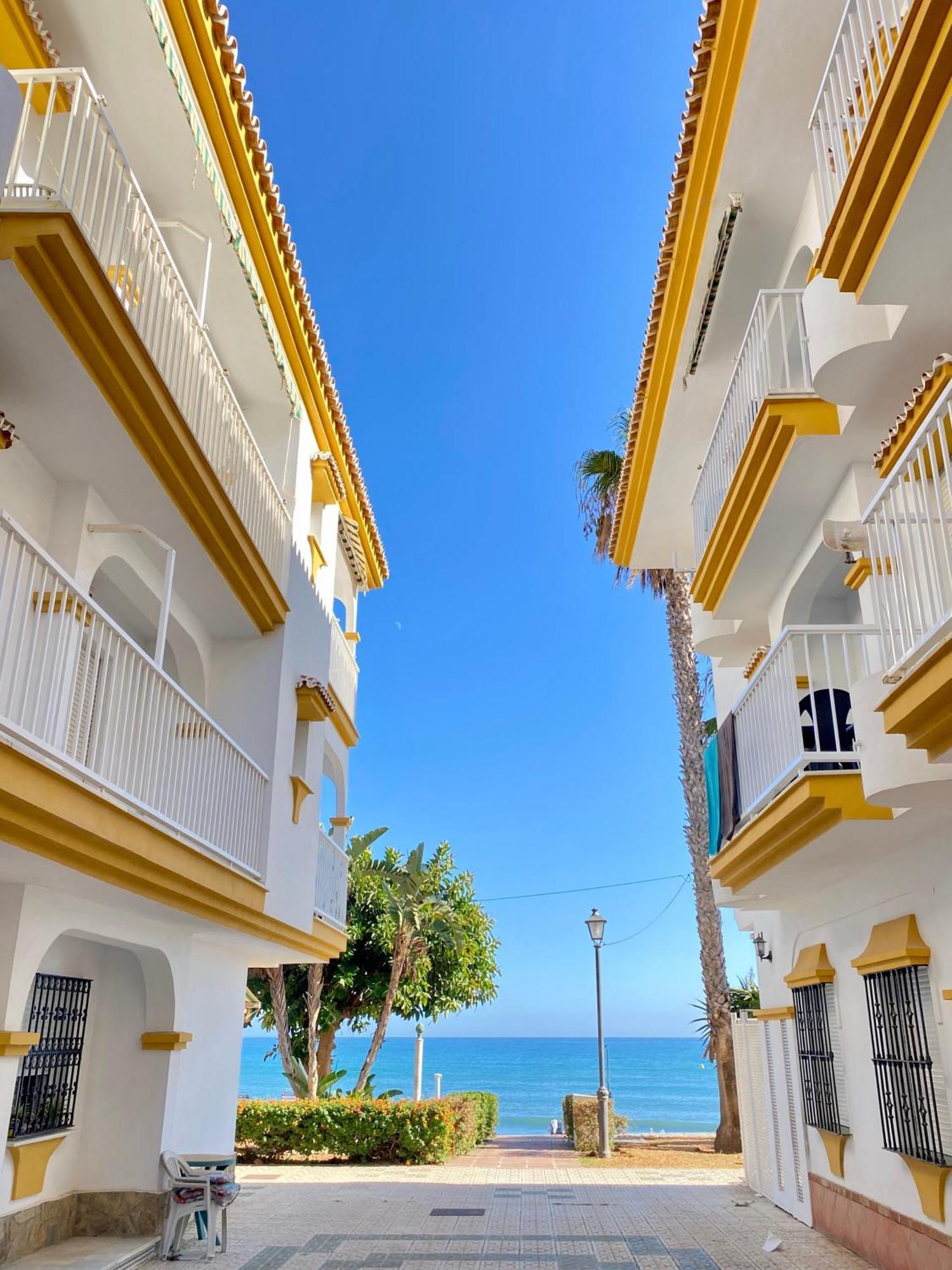 Apartamento First Line Torrox Costa Exterior foto