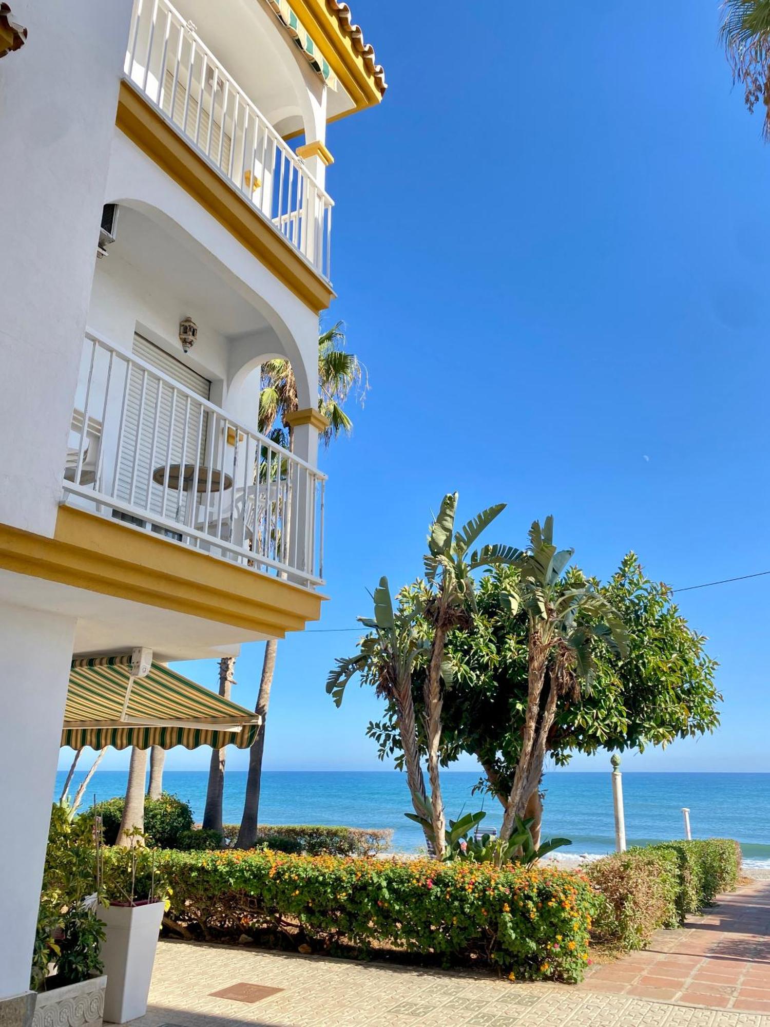 Apartamento First Line Torrox Costa Exterior foto